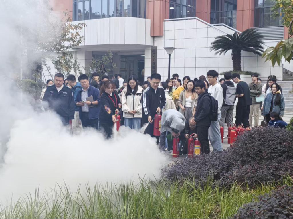 2025-11-05 20:27:27.685000